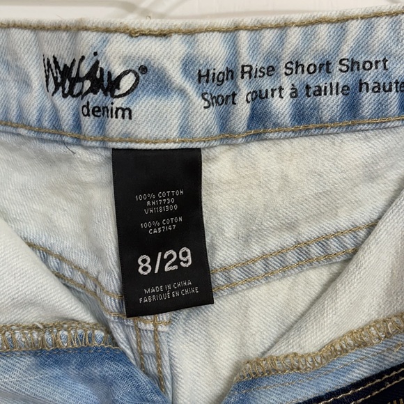 Massimo Denim High Rise Short Short - Picture 3 of 3